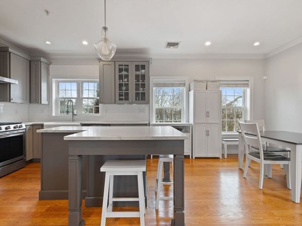 8-10 Ann St, Unit 8, Boston, MA 02122