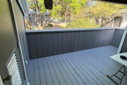 10301 N Kings Hwy. photo 4