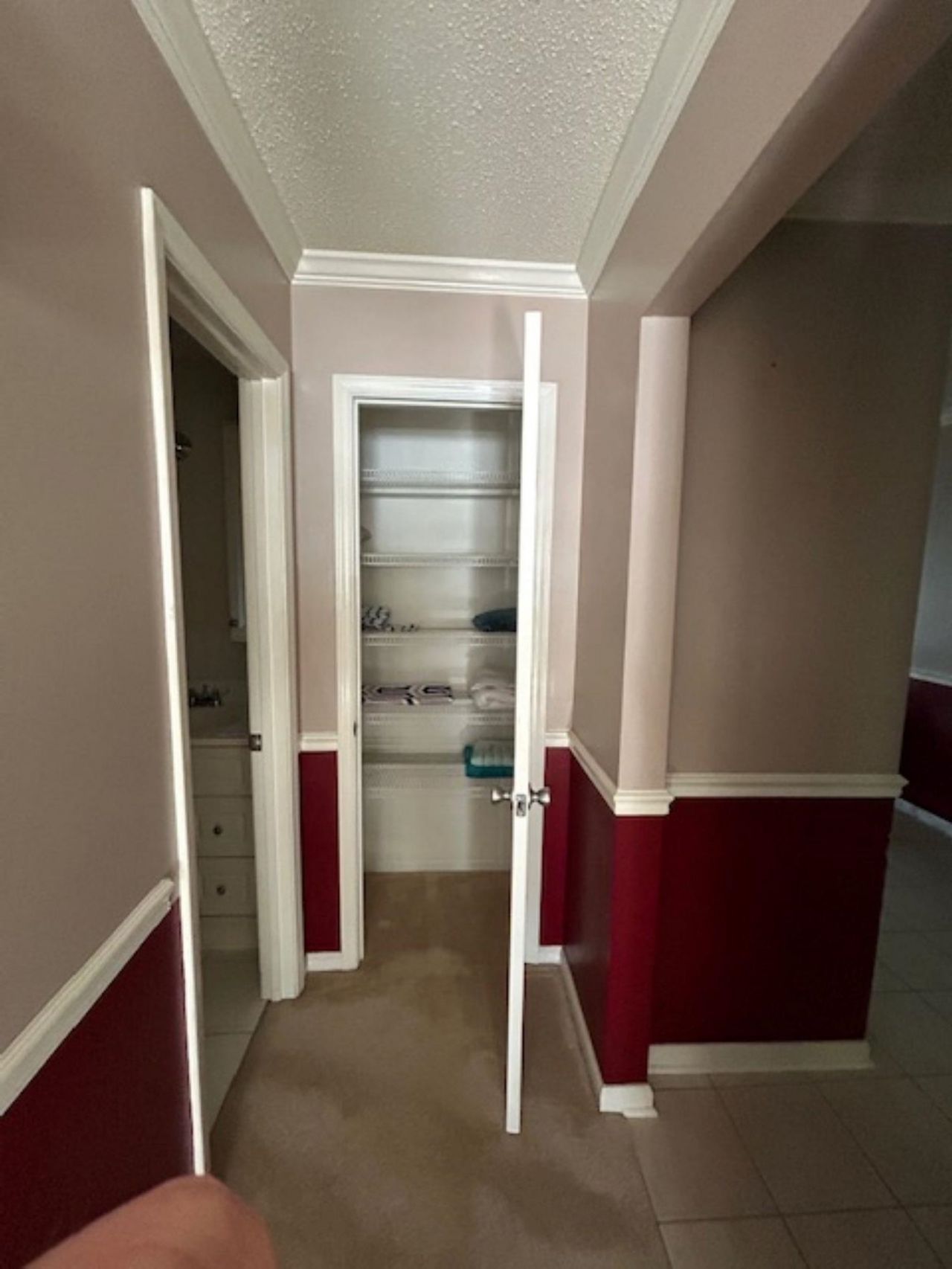 10301 N Kings Hwy. Photo 23