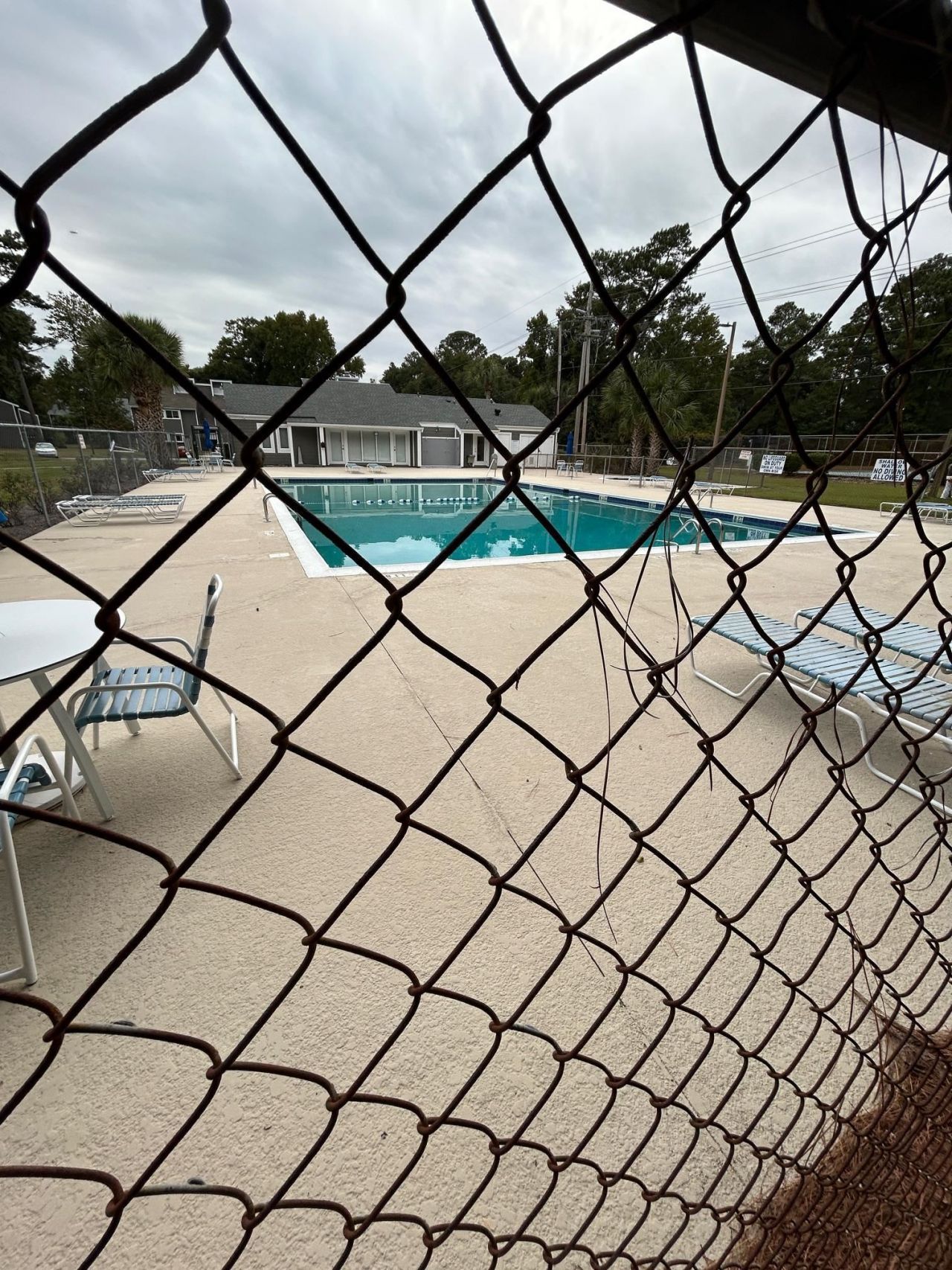 10301 N Kings Hwy. Photo 29