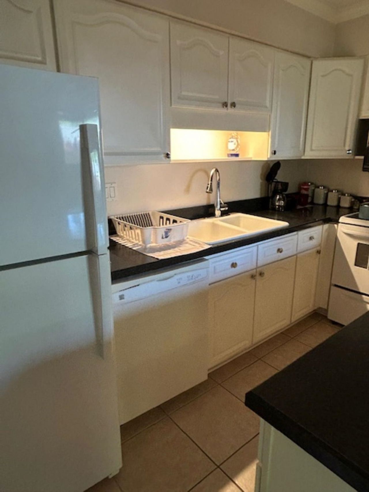 10301 N Kings Hwy. Photo 9