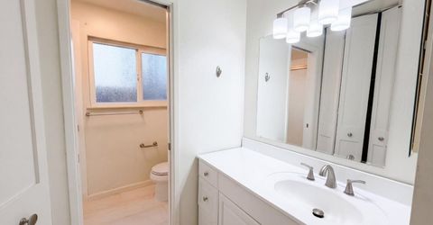 9648 Elmira Cir, Sacramento, CA 95827 Photo