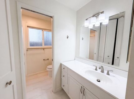 9648 Elmira Cir, Sacramento, CA 95827 Photo