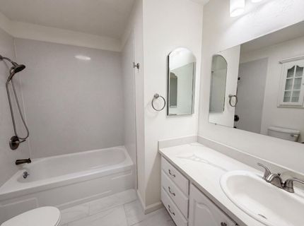 9648 Elmira Cir, Sacramento, CA 95827 Photo