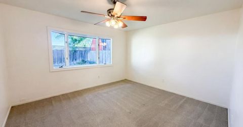 9648 Elmira Cir, Sacramento, CA 95827 Photo