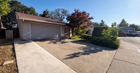9648 Elmira Cir, Sacramento, CA 95827 Photo