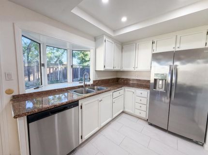 9648 Elmira Cir, Sacramento, CA 95827 Photo