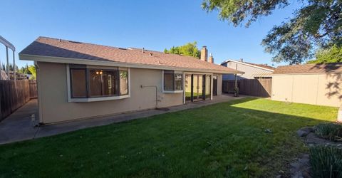 9648 Elmira Cir, Sacramento, CA 95827 Photo