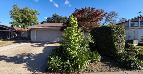 9648 Elmira Cir, Sacramento, CA 95827 Photo