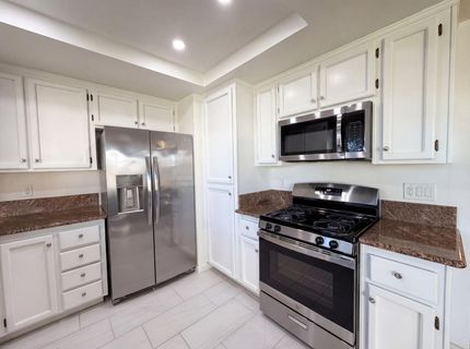 9648 Elmira Cir, Sacramento, CA 95827 Photo