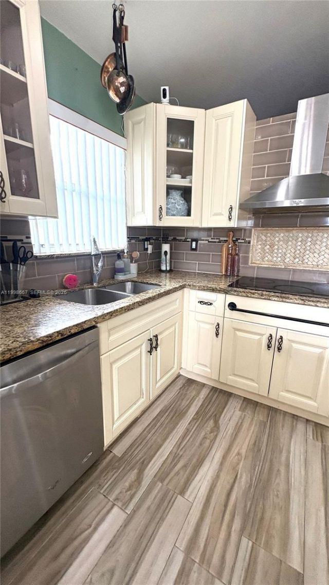 Please Call For Address, Miami, FL 33187 Photo