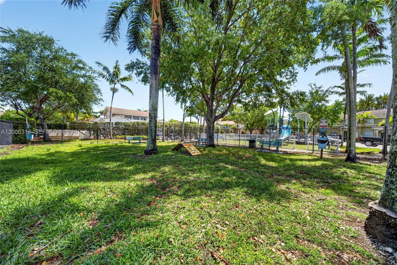 2440 SE 10th Ct, Homestead, FL 33035 Photo