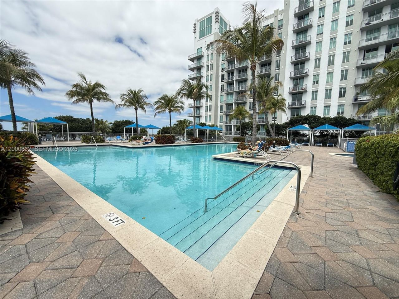 300 S Australian Ave, Unit 809, West Palm Beach, FL 33401 Photo