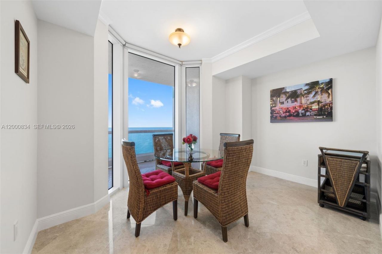 17875 Collins Ave, Unit 3205, Sunny Isles Beach, FL 33160 Photo