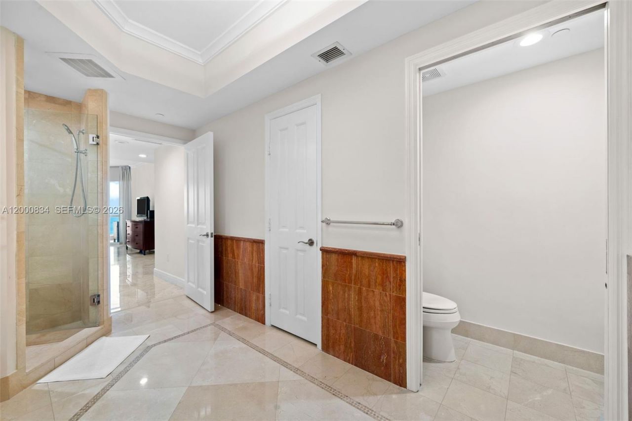 17875 Collins Ave, Unit 3205, Sunny Isles Beach, FL 33160 Photo