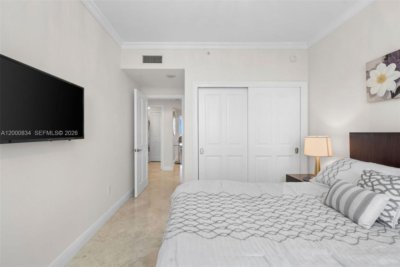 17875 Collins Ave, Unit 3205, Sunny Isles Beach, FL 33160 Photo