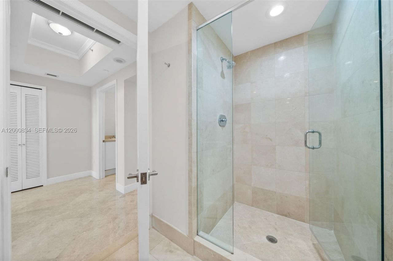 17875 Collins Ave, Unit 3205, Sunny Isles Beach, FL 33160 Photo