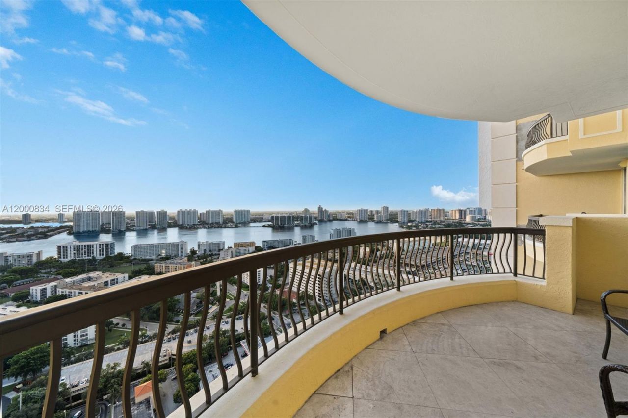 17875 Collins Ave, Unit 3205, Sunny Isles Beach, FL 33160 Photo