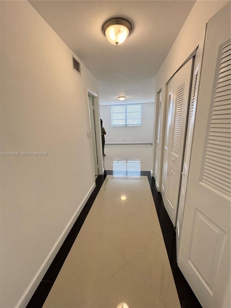 403 NW 68th Ave, Unit 502, Plantation, FL 33317 Photo