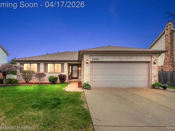 20825 Cannon Drive, Clinton Twp, MI 48038