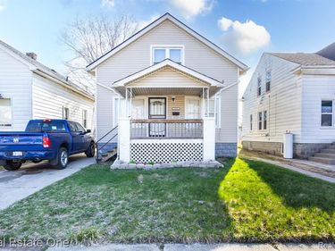 18666 Carrie Street, Detroit, MI 48234