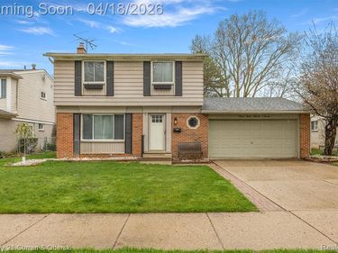 9133 Tavistock Drive, Plymouth Twp, MI 48170