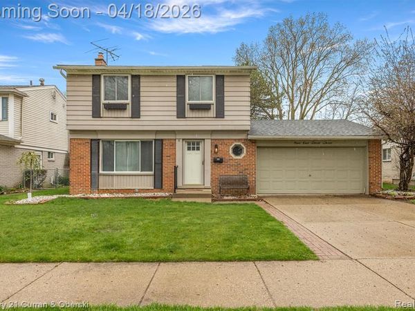 9133 Tavistock Drive, Plymouth Twp, MI 48170