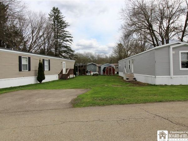 37 Brookside Estates Drive, Jamestown, NY 14701