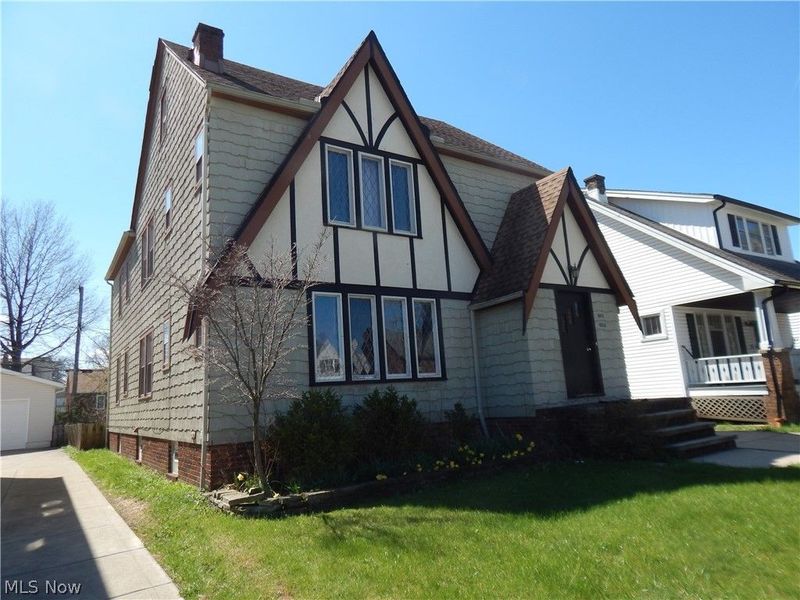 6511 Laverne Avenue, Parma, OH 44129 Photo 2