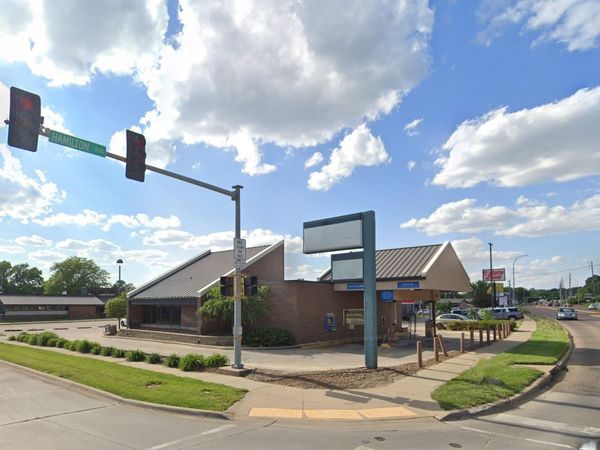 2401 Hamilton Blvd, Sioux City, IA 51104