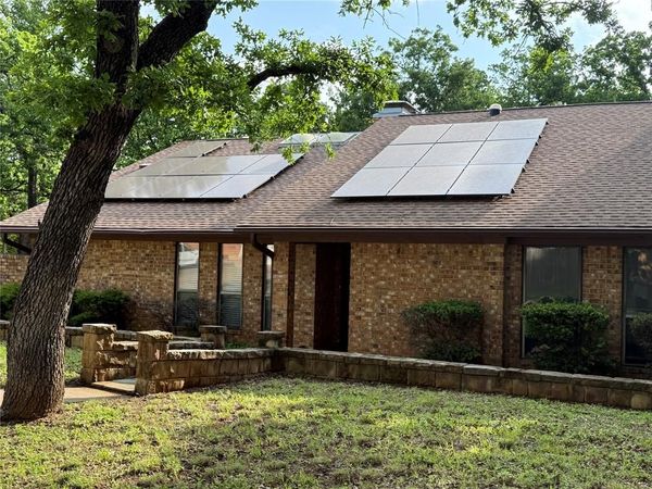 703 E Murco Drive, Mineral Wells, TX 76067