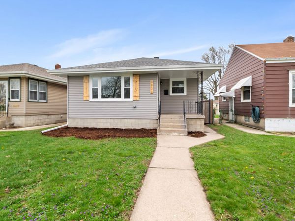 3933 Wabash Avenue, Hammond, IN 46327