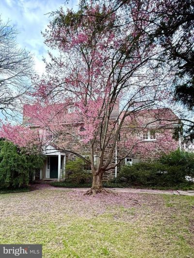 405 Cotswold Lane , Wynnewood, PA 19096 Main Photo