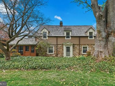 2301 COLES BOULEVARD, EAST NORRITON, PA 19401