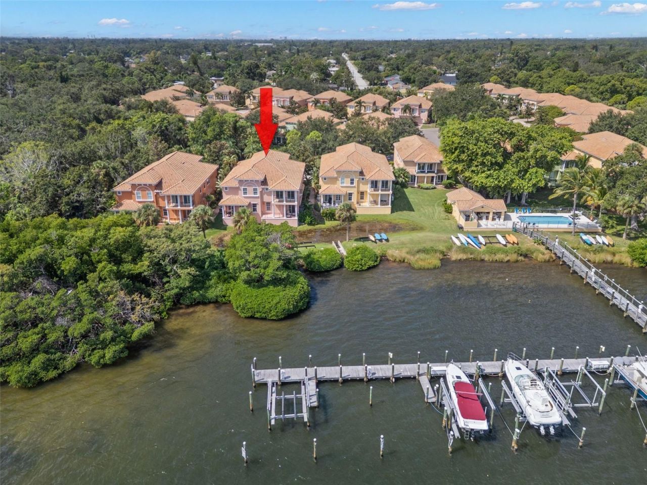 24 Mangrove Point, Saint Petersburg, FL 33705 Photo