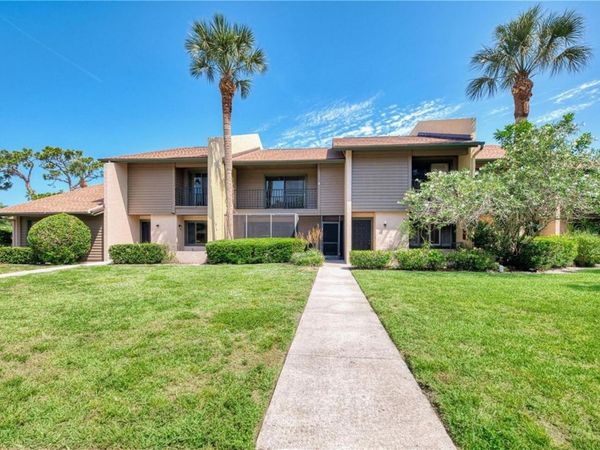 935 SUNRIDGE WAY, Unit B4, SARASOTA, FL 34234