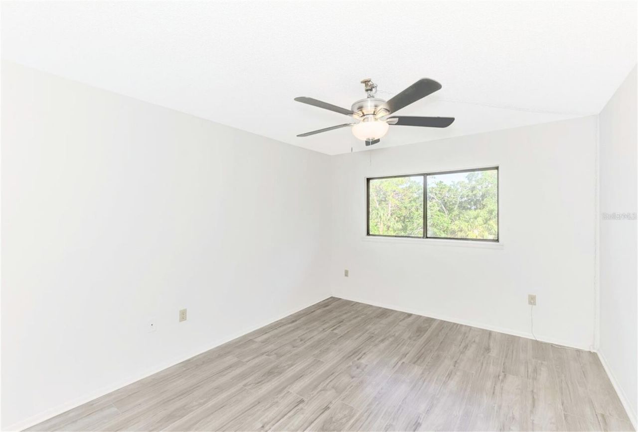 935 Sunridge Way, Unit B4, Sarasota, FL 34234 Photo