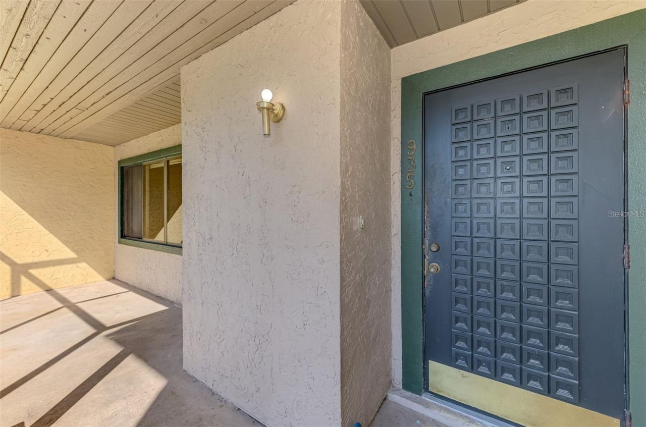 935 Sunridge Way, Unit B4, Sarasota, FL 34234 Photo