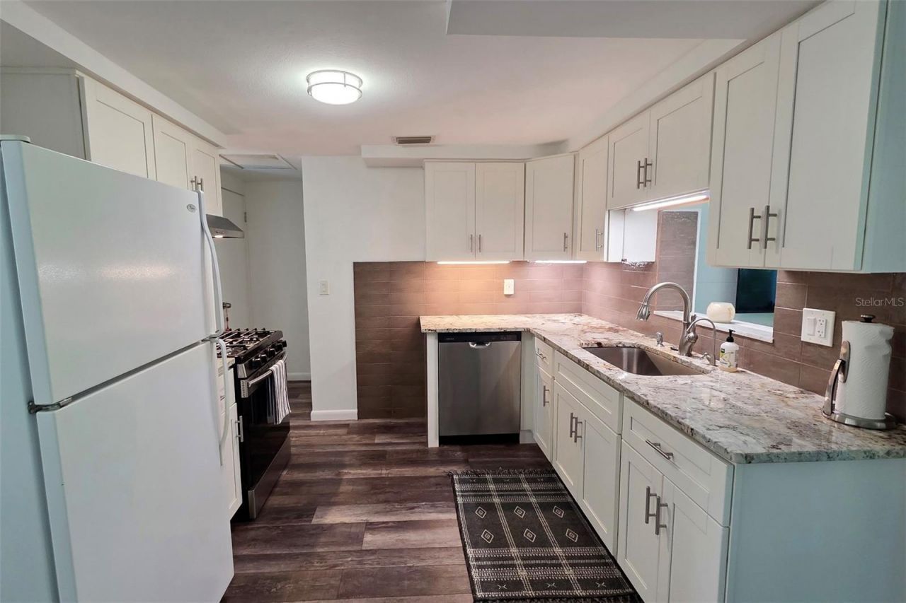 3419 Chapel Drive, Sarasota, FL 34234 Photo