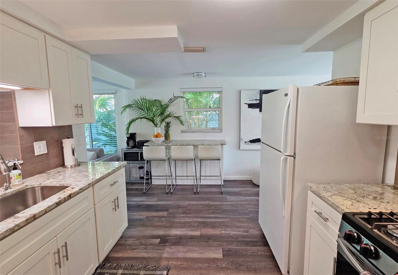 3419 Chapel Drive, Sarasota, FL 34234 Photo