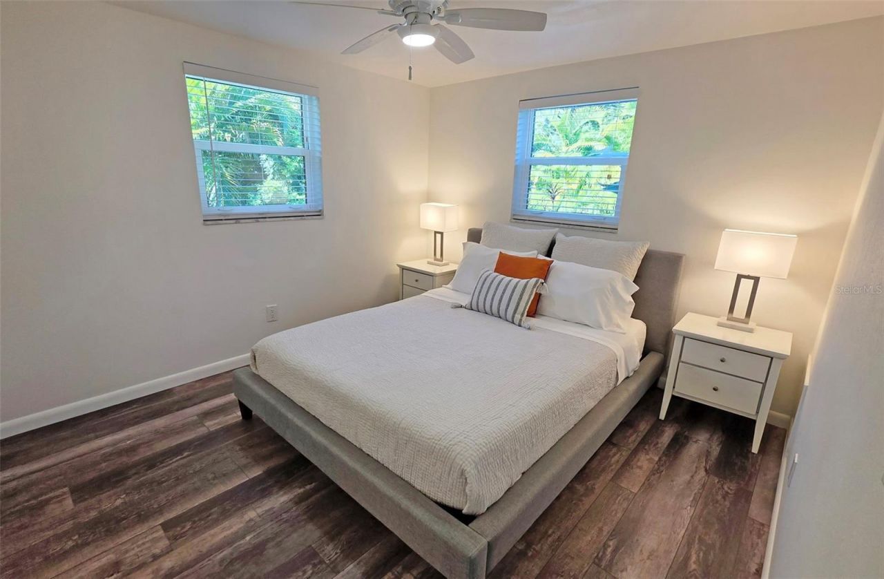 3419 Chapel Drive, Sarasota, FL 34234 Photo