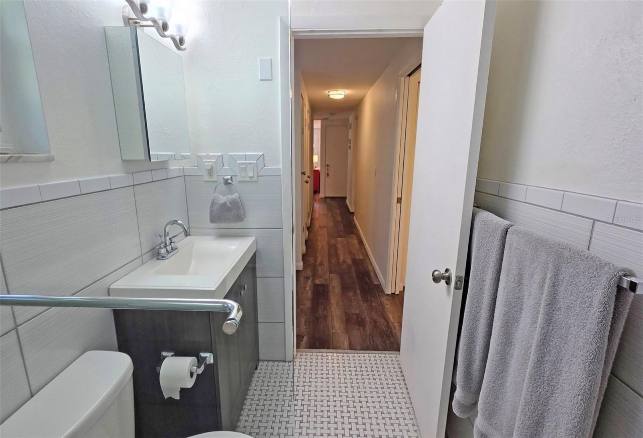 3419 Chapel Drive, Sarasota, FL 34234 Photo