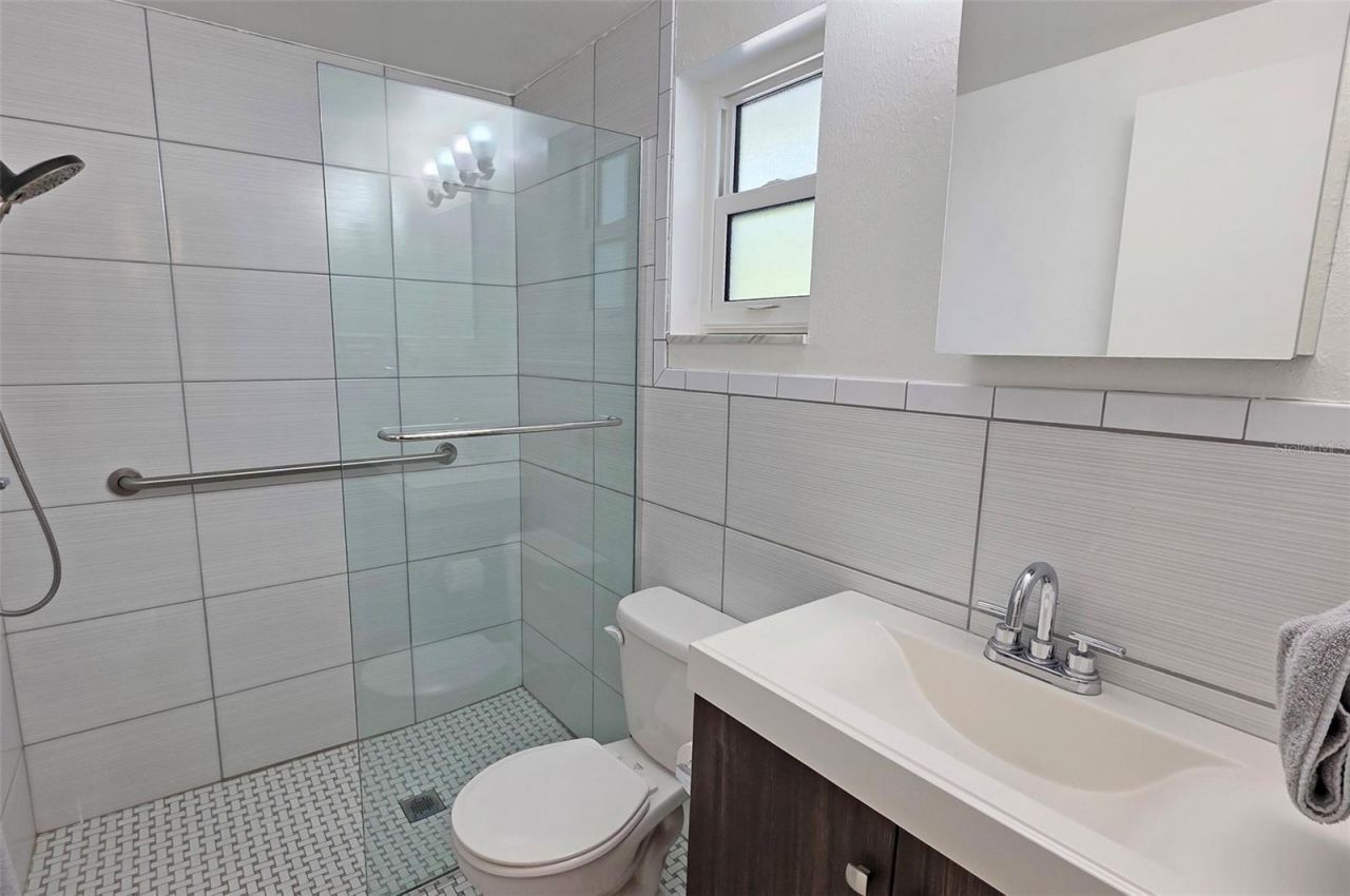 3419 Chapel Drive, Sarasota, FL 34234 Photo