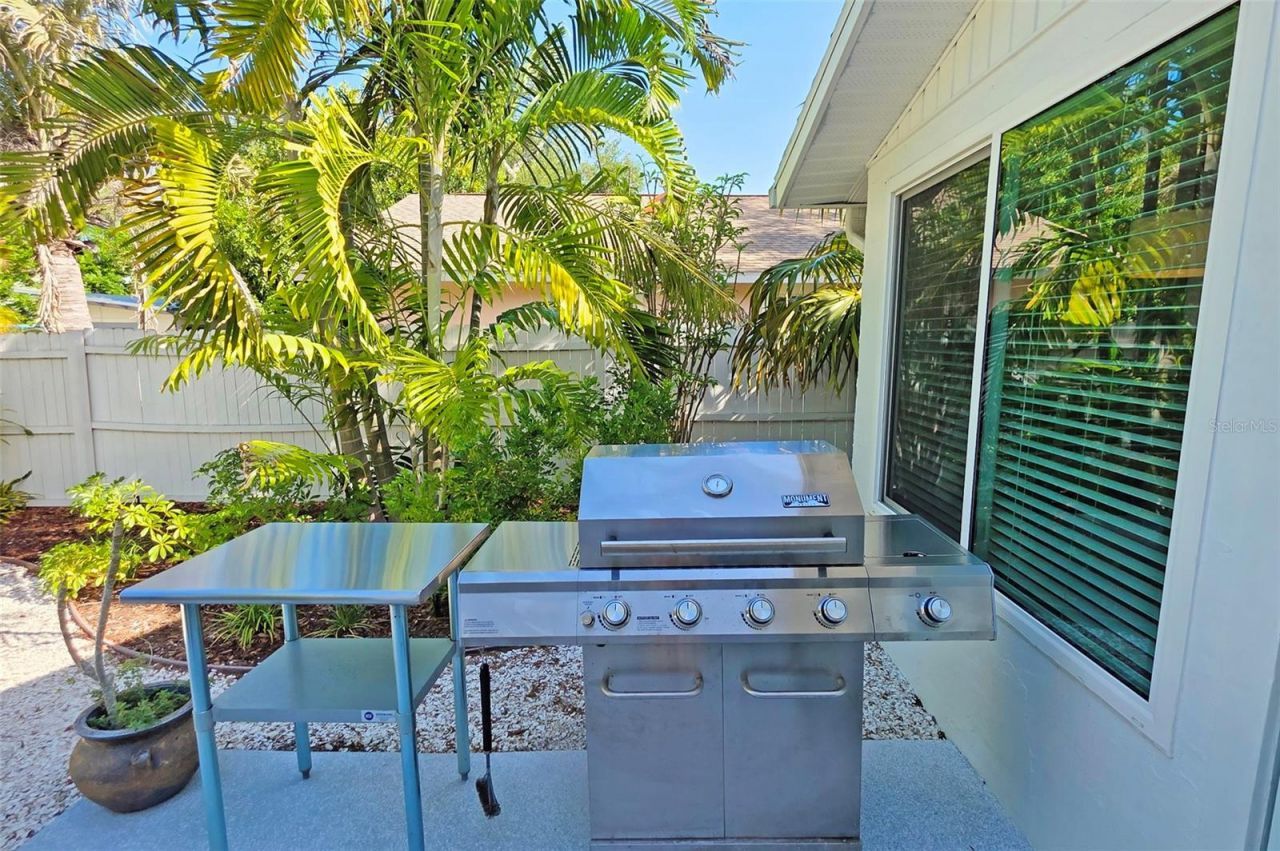 3419 Chapel Drive, Sarasota, FL 34234 Photo