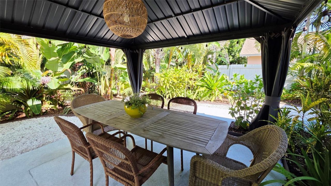 3419 Chapel Drive, Sarasota, FL 34234 Photo