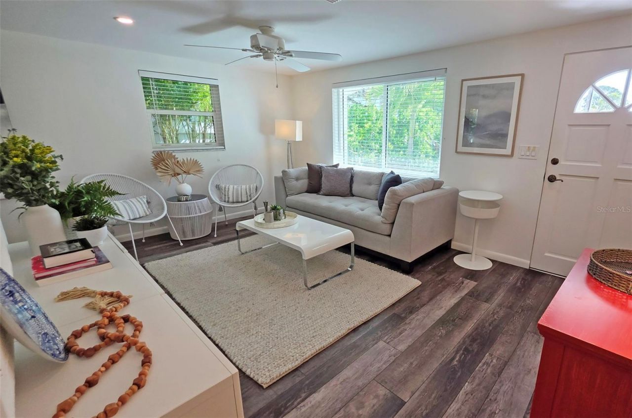 3419 Chapel Drive, Sarasota, FL 34234 Photo