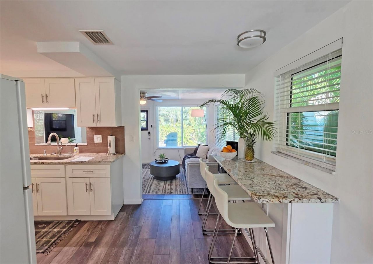 3419 Chapel Drive, Sarasota, FL 34234 Photo