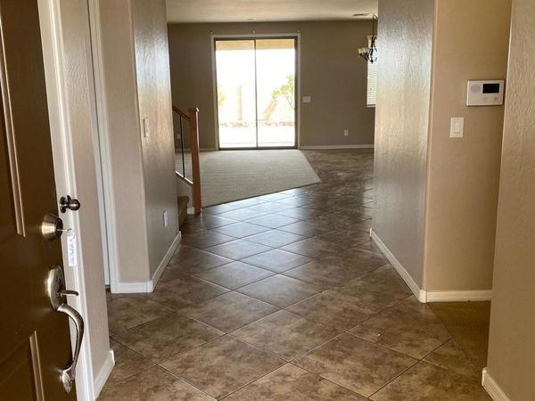 33175 N Slate Creek Drive, San Tan Valley, AZ 85143