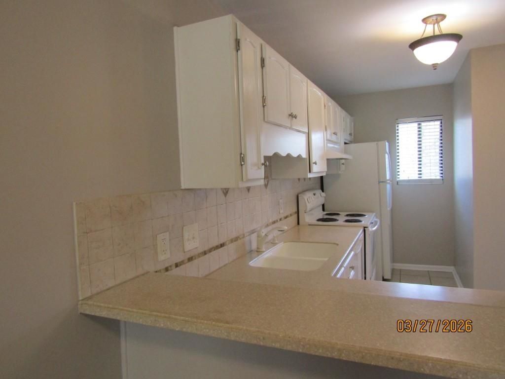 7700 Porcher Ave. Photo 5