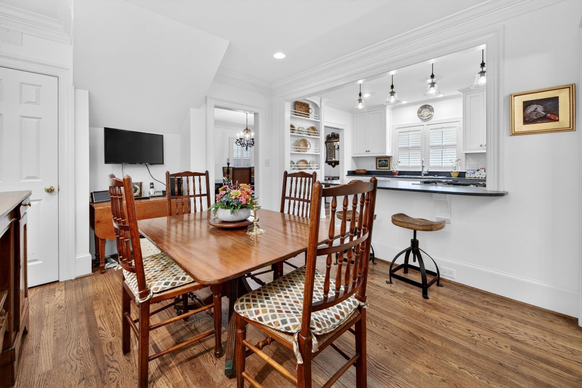 331 East Bay St. Photo 13